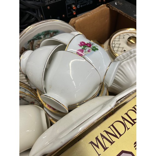 462 - MANDARIN 12 PIECE PORCELAIN TEASET, OTHER TEAWARES, AND PLATES