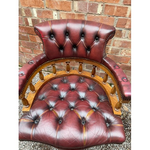 11 - OX BLOOD BUTTON STUDDED LEATHER SWIVEL DESK CHAIR