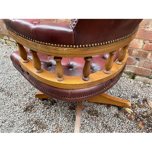 11 - OX BLOOD BUTTON STUDDED LEATHER SWIVEL DESK CHAIR