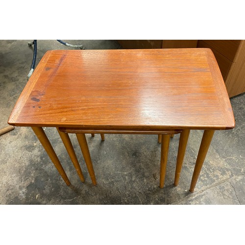 65 - NEST OF THREE 1960S LIGHT WOOD TABLES