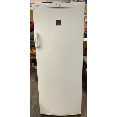 63 - ZANUSSI FREEZER