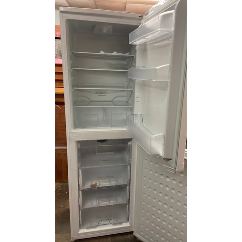 62 - BEKO A CLASS FROST FREE FRIDGE FREEZER