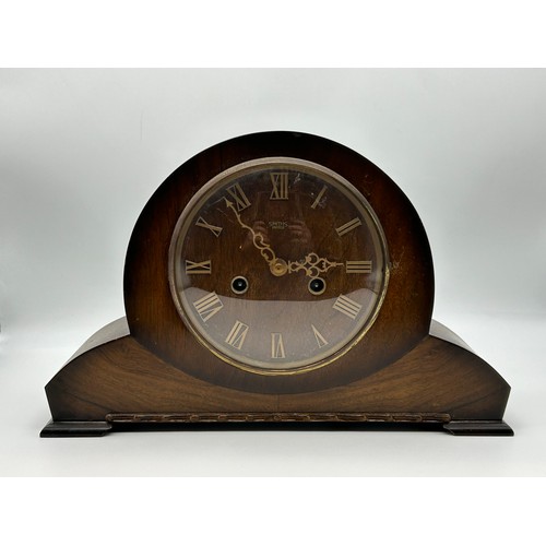 319 - SMITHS EIGHT DAY CHIMING MANTLE CLOCK