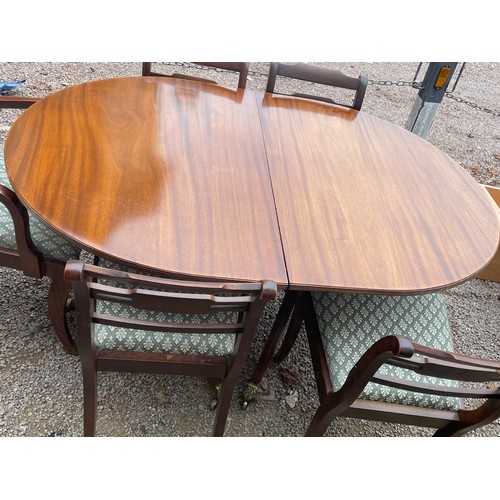 55 - REPRODUCTION REGENCY STYLE D END MAHOGANY DINING TABLE AND SIX CHAIRS