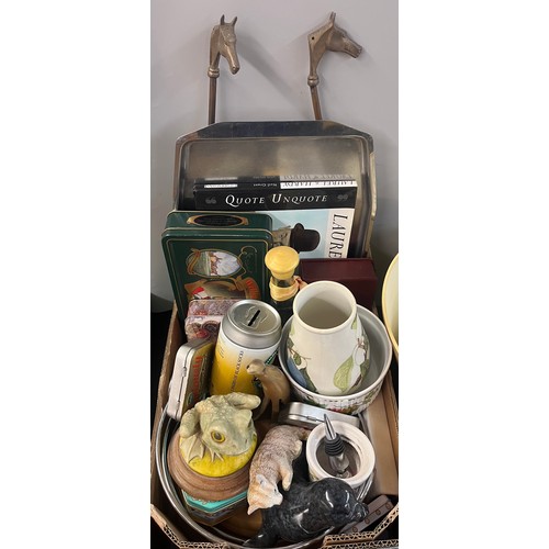 423 - CARTON OF MIXED ITEMS INCLUDING HORN BIRD, ADVERTISING TINS, POTTERY LAMP, AND SERVING TRAY