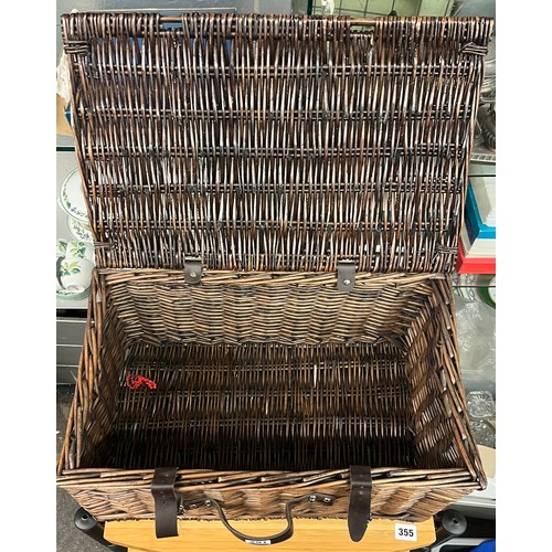 291 - WICKER PICNIC HAMPER