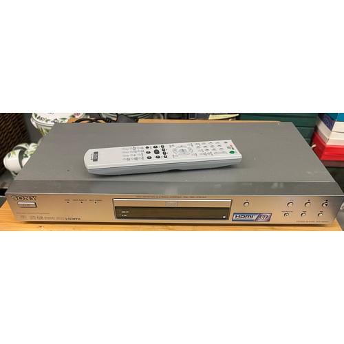 418 - BOXED SONY CD AND DVD PLAYER