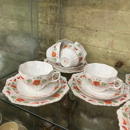 330 - VICTORIAN FLORAL 12 PLACE TEASET