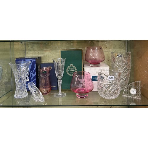 334 - SHELF OF BOXED CAITHNESS ETCHED RUBY TINTED BOWLS, WEBB CORBETT CRYSTAL GLASS AND OTHER GLASSWARE