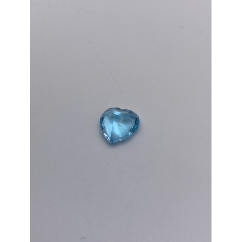 674 - BLUE NATURAL TOPAZ HEART FACET CUT 4.69CTS WITH CERTIFICATE