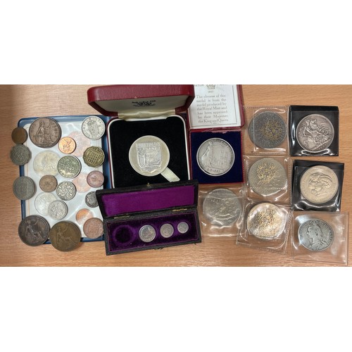 529 - BRITAINS FIRST DECIMAL COIN FOLDER, PRE DECIMAL COINS, SILVER CITY OF BRISTOL MEDALLION, CORONATION ... 