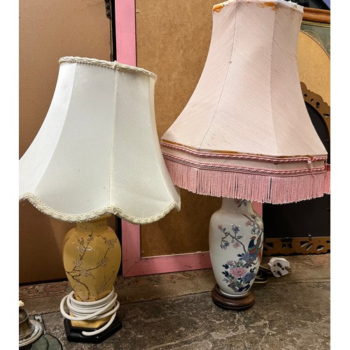 395 - SELECTION OF VARIOUS DESK AND TABLE LAMPS