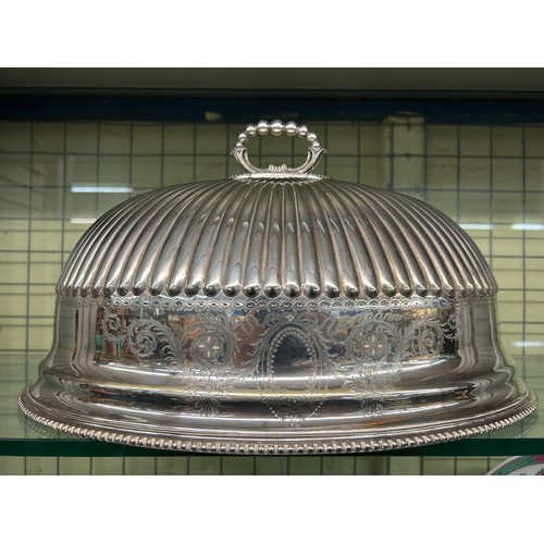 445 - 19TH CENTURY LOBED MEAT DOME COVER WITH ENGRAVED DECORATION AND ARMORIAL