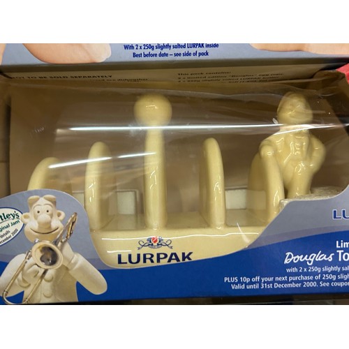 477 - BOXED LIMITED EDITION LURPACK ADVERTISING TOAST RACK, EGG CUPS AND BUTTER DISH