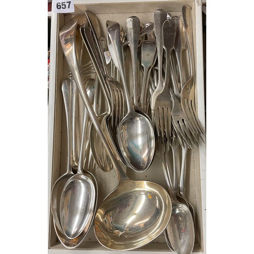 657 - TRAY OF PLATED FLATWARE INCLUDING LADELS