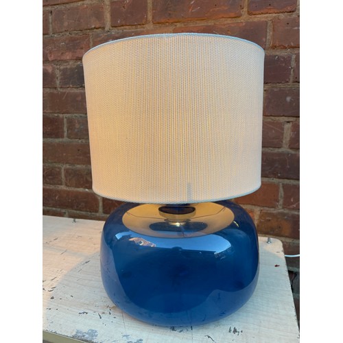 638 - IKEA BLUE GLASS SQUAT TABLE LAMP