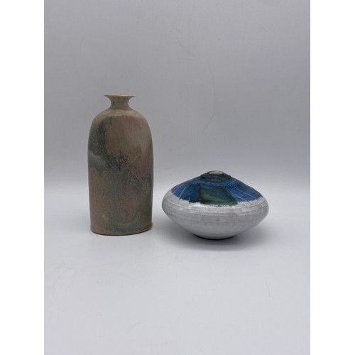 625 - DAVID WHITE STUDIO POTTERY MOTTLED GLAZED VASE AND AN ALAN CAIGER-SMITH COMPRESSED VASE