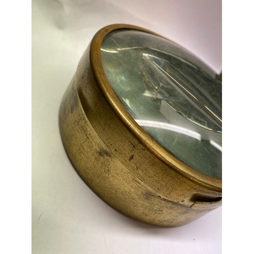 578 - BRASS MAGNIFYING LENS