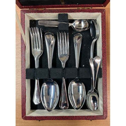 504 - SELECTION OF CASED VINERS CUTLERY, PLACE MATS AND COASTERS