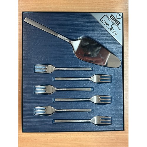 504 - SELECTION OF CASED VINERS CUTLERY, PLACE MATS AND COASTERS