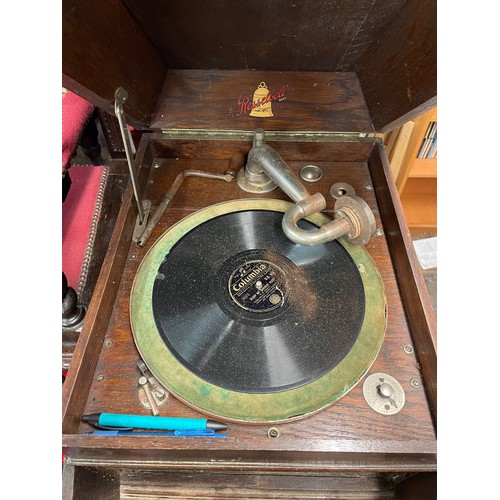 159 - OAK CASED RESSEL BELL TABLE TOP GRAMOPHONE