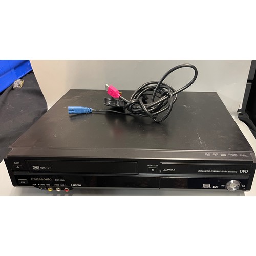 277 - PANASONIC VHS DVD - RW DVD RECORDER