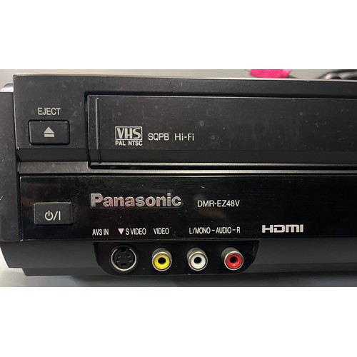 277 - PANASONIC VHS DVD - RW DVD RECORDER