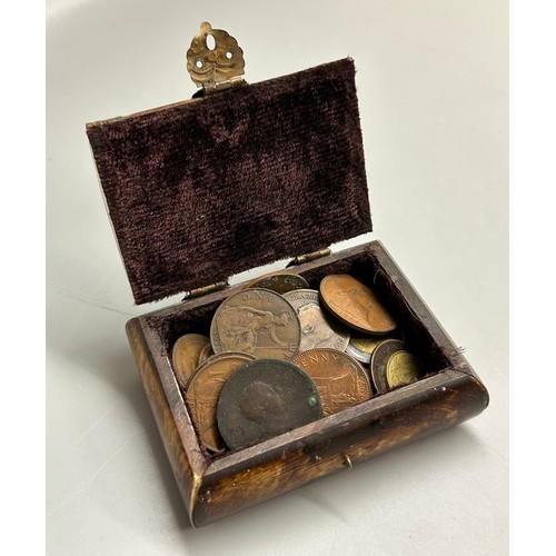 557 - SMALL HORN EFFECT METAL WARE CASKET OF PRE DECIMAL COINS