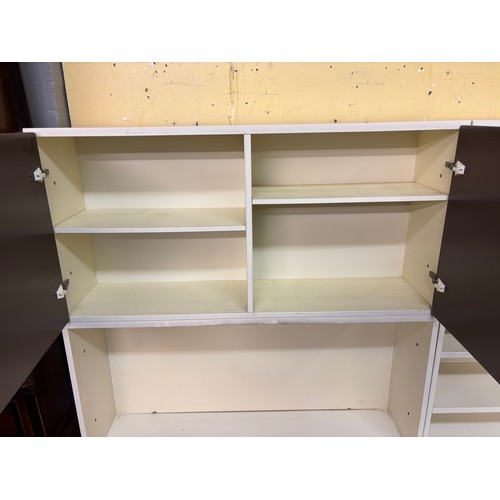 150 - LATE 60S EARLY 70S MODULAR SHELVING SYSTEM