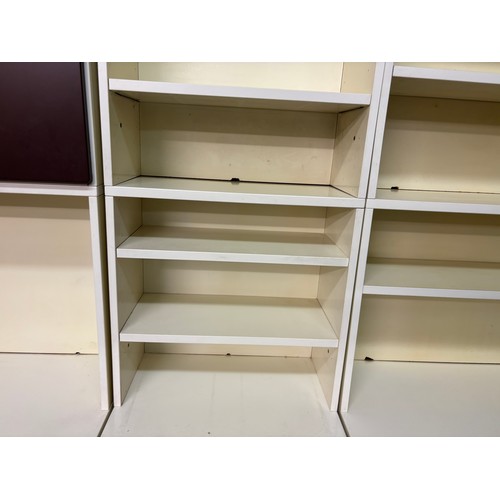 150 - LATE 60S EARLY 70S MODULAR SHELVING SYSTEM