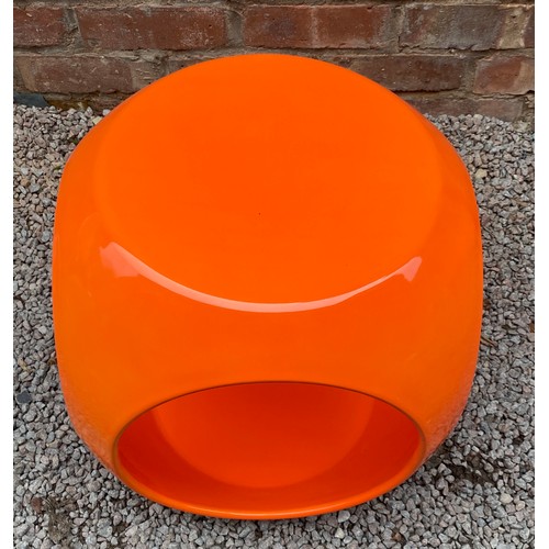 47 - SPACE AGE DESIGN ORANGE FIBRE GLASS CIRCULAR SIDE TABLE AND ONE OTHER TABLE