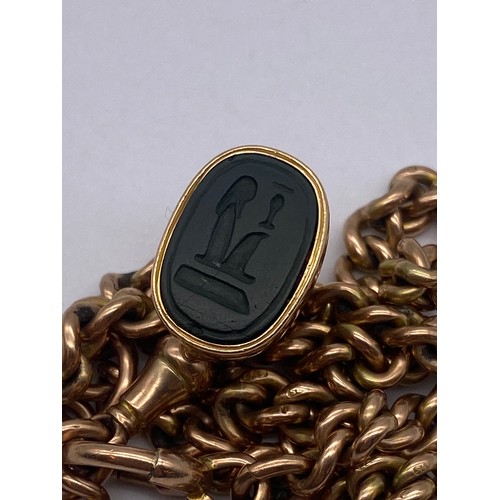487 - 9CT ROSE GOLD ALBERT CHAIN WITH SNAP SWIVEL FASTENER AND UNMARKED YELLOW METAL SPHINX SEAL FOB 43G A... 