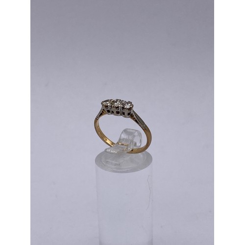 525 - 18CT AND PLAT THREE STONE DIAMOND RING 2.4G APPROX