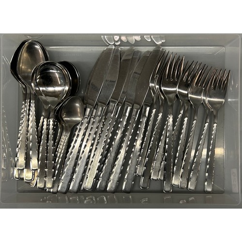 420 - CRIMPED EDGE STAINLESS STEEL CUTLERY