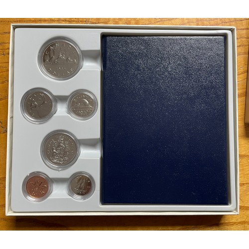 575 - BOXED ROYAL CANADIAN MINT SPECIMEN PROOF SET