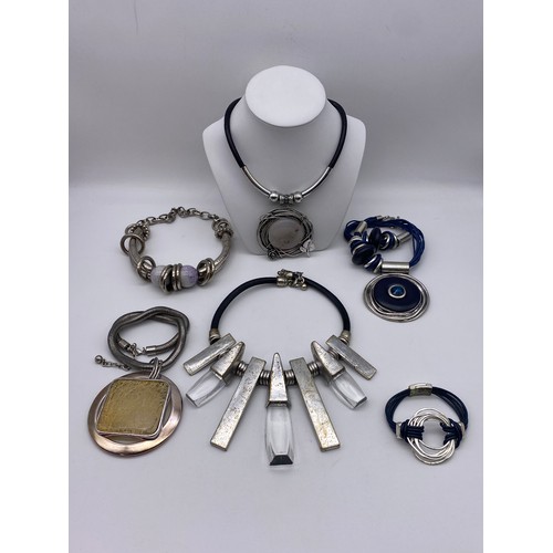 446 - SELECTION OF OVERSIZED ETHNIC STYLE STONE AND METALWORK NECKLACES