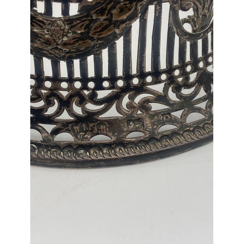 442 - BIRMINGHAM SILVER NEOCLASSICAL FILIGREE TAPERED STAND WITH BLUE GLASS LINER (silver 9OZ approx.)