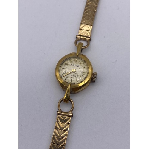 427 - 18K GOLD CASED LADIES WRISTWATCH ON A 9CT GOLD BRACELET STRAP 16.1G OVERALL APPROX