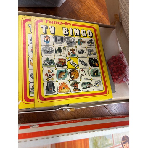 375 - BOXED TELEVISION TUNE IN BINGO GAME AND BOXED TRIK TRAK CROSS COUNTRY ROAD RALLY