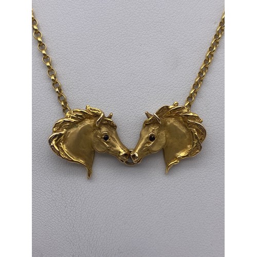 436 - 9CT GOLD TWIN HORSE HEAD PENDANT ON 9CT GOLD CHAIN 10.4G APPROX