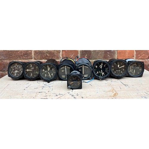 547 - BOX OF EIGHT AIRCRAFT ALTITUDE METERS AND GAUGES