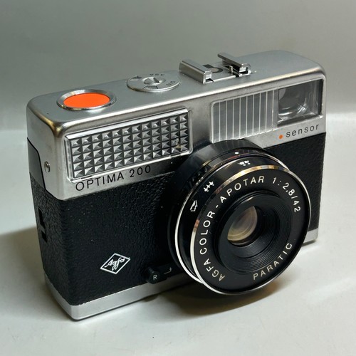 387 - AGFA AND OLYMPUS TRIP 35M CAMERAS