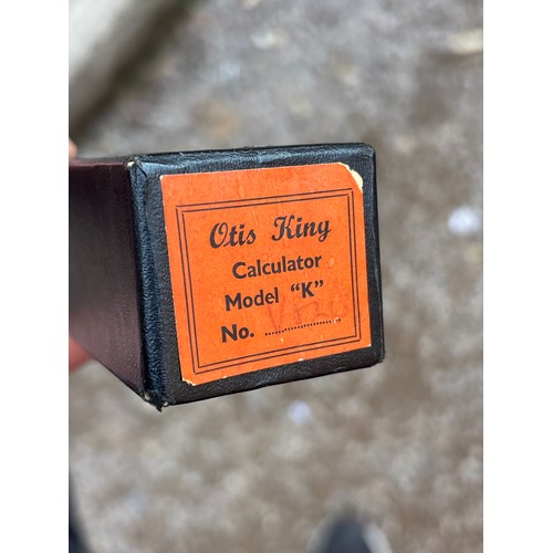 572 - MID CENTURY OTIS TYPE CYLINDRICAL SLIDE RULE