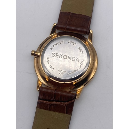 472 - BAG OF SEKONDA QUARTZ DRESS WATCHES ON LEATHER STRAPS AND ROTARY STAINLESS STEEL WATCH