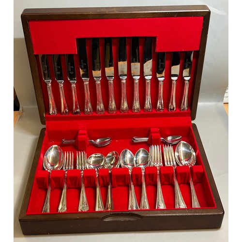 384A - BOXED CANTEEN SET AND ONE OTHER