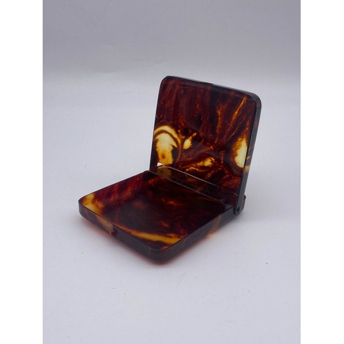 505 - FAUX TORTOISE SHELL CASE, BAKELITE BUTTERSCOTCH NAPKIN RINGS AND A POCKET WATCH HOLDER