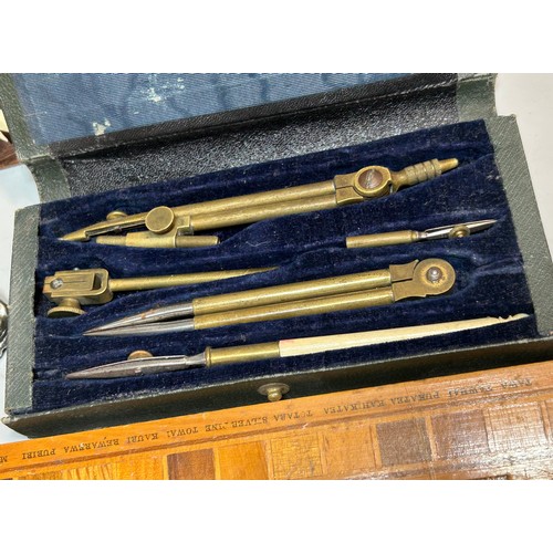 504 - SELECTION OF MISCELLANEOUS ITEMS INCLUDING VINTAGE SPIRIT LEVEL, BOXWOOD RULER, DAMASCUS TYPE CASKET... 