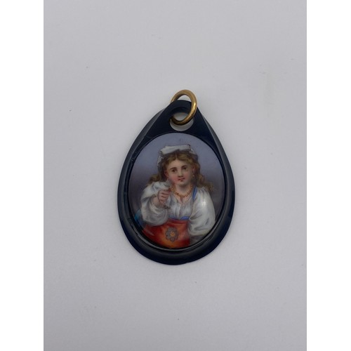 672 - JAPANESE METALWARE BOX, MOTHER OF PEARL MELISSA POWDER COMPACT AND OVAL PENDANT