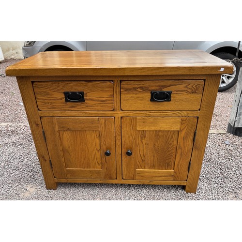 114 - CONTEMPORARY OAK SMALL SIDEBOARD