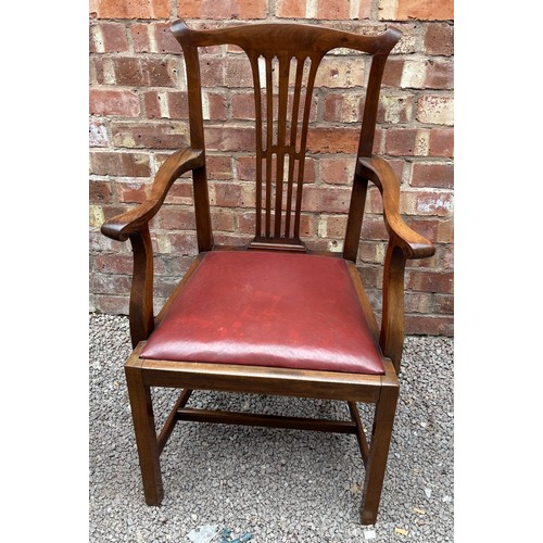 20 - REGENCY STYLE MAHOGANY EXTENDING DINING TABLE WITH TWO LEAVES AND FOUR GEORGIAN DESIGN CHAIRS